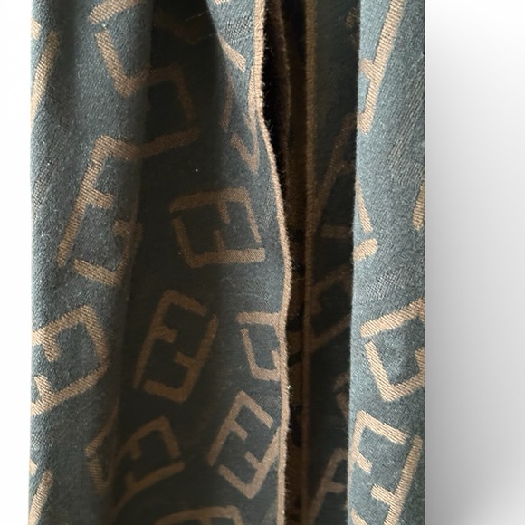 FENDI Wool  Brown warm scarves with logo accent - Picture 2 of 11